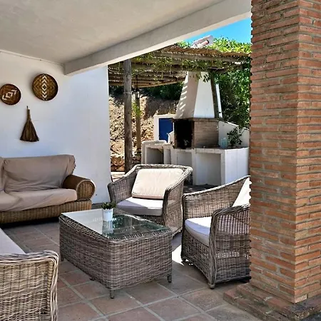 Villa Liviana, Piscina Barbacoa Y Preciosas Vistas Malaga By Andaraholidays